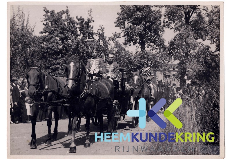 Pannerden Bevrijdings feesten augustus 1945 Coll.J.van Ingen